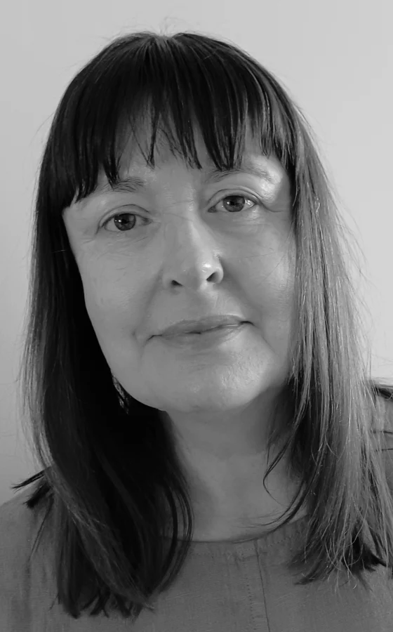 Yvonne, a qualified and registered BACP counsellor